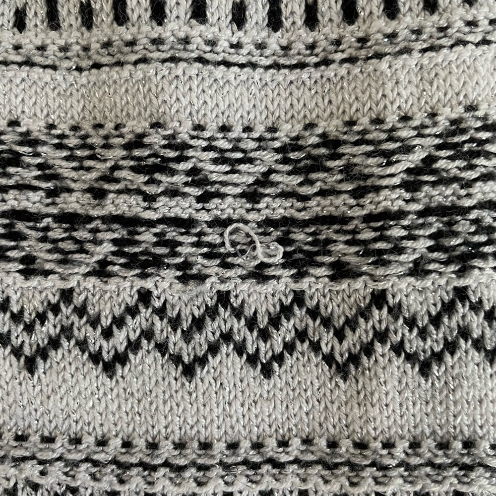 WHBM Sweater - Picture 7 of 8